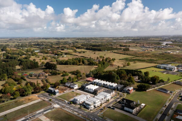 99 Tributary Parade-03