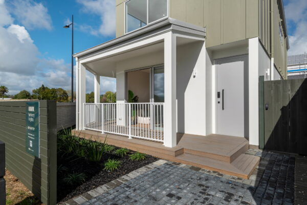 99 Tributary Parade-18-Low res